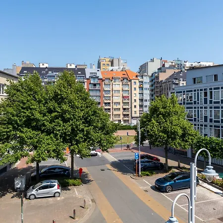 Apartamento Centrally Located The Corner By Interhome