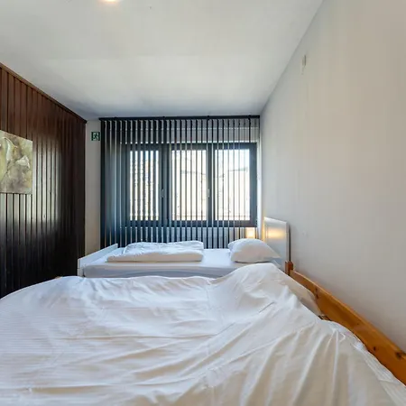 Apartamento Centrally Located The Corner By Interhome