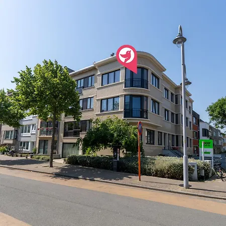 Centrally Located The Corner By Interhome Lägenhet *